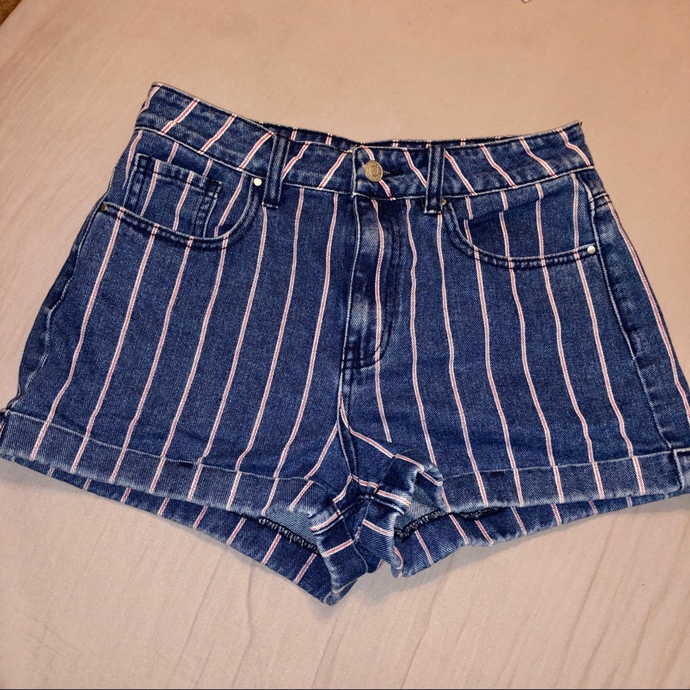Striped mom shorts